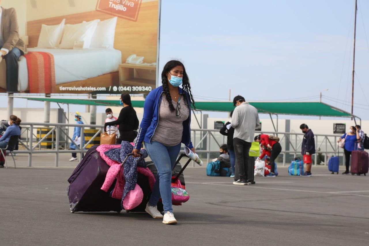 Realizan primer traslado humanitario por avión Trujillo-Lima-Trujillo
