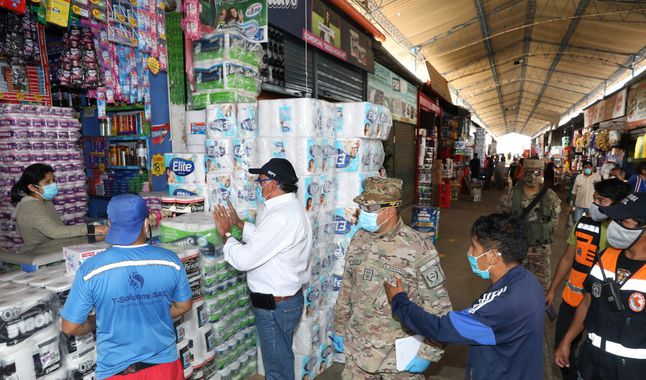 Defensa Civil continúa interviniendo mercados de Trujillo para hacer cumplir normas