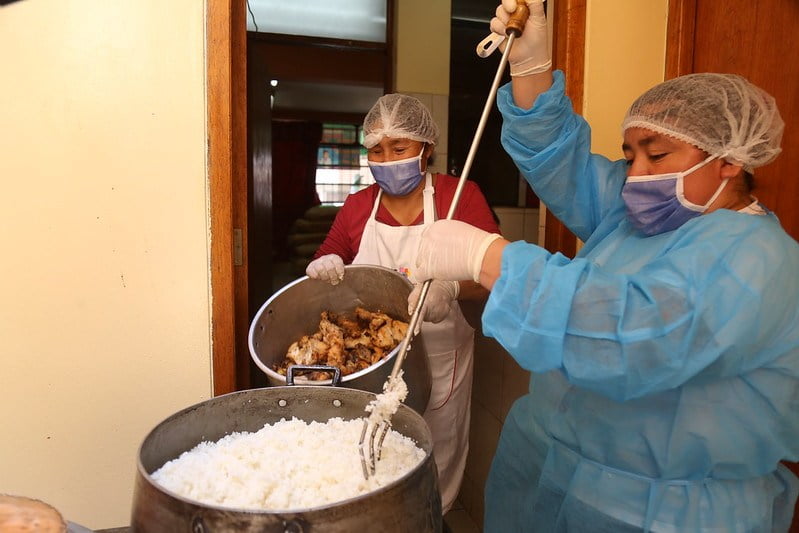 Cocinas solidarias darán 400 almuerzos diarios a familias afectadas en distritos