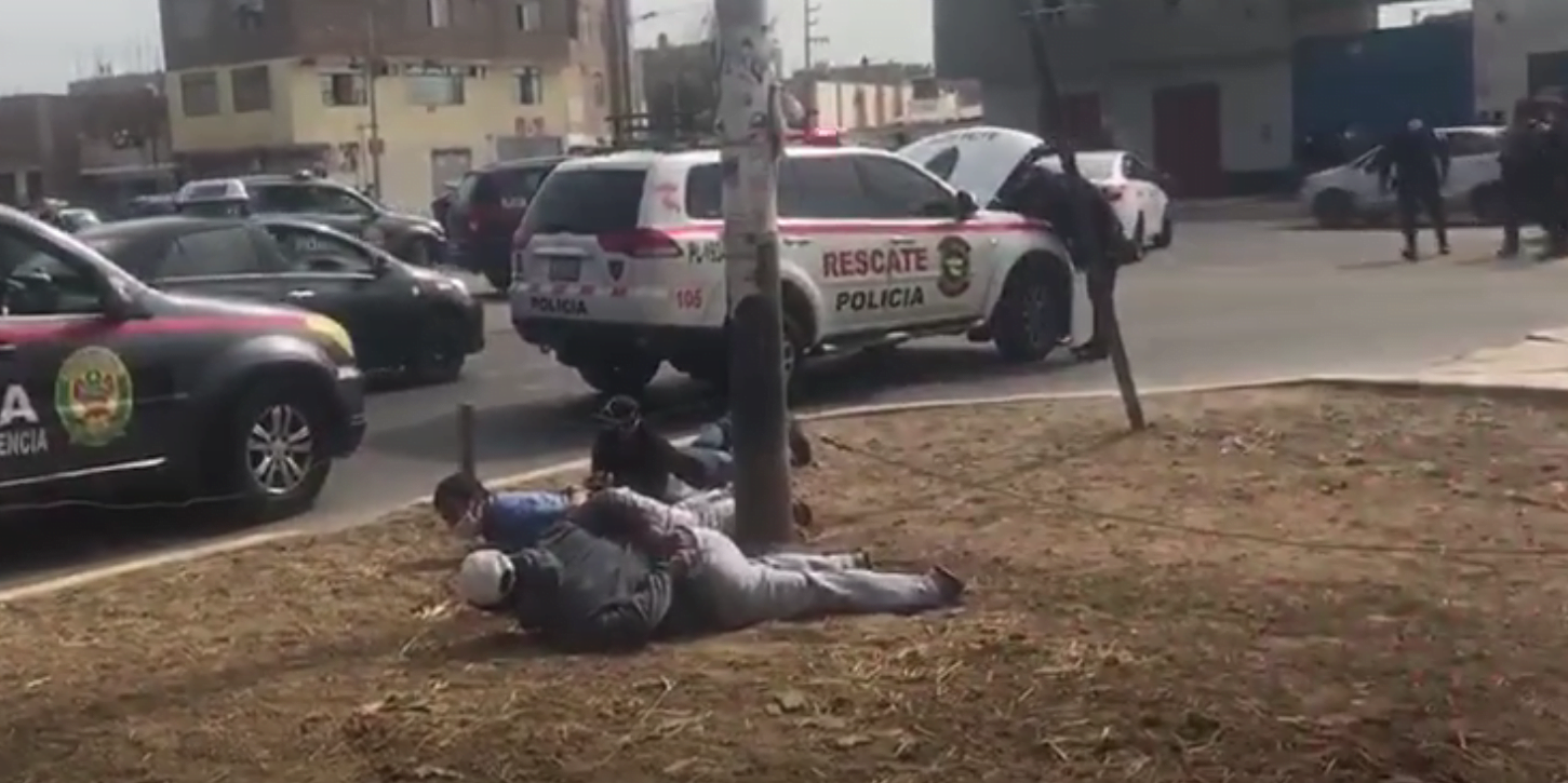 Policía y tres delincuentes desatan balacera en Víctor Larco