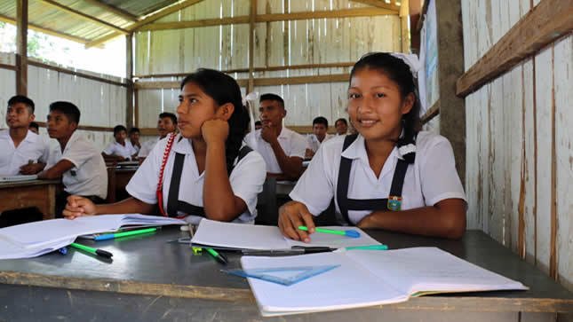 Profesores se oponen a reinicio de clases presenciales de forma gradual