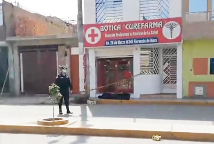 Mujer muere al salir de botica de Florencia de Mora