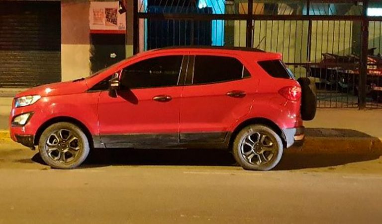 Capturan a dos adolescentes por robo de camioneta en Huanchaco