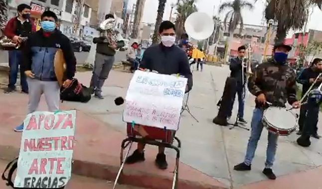 Jóvenes crean la Covid Band para tocar marinera en plena pandemia
