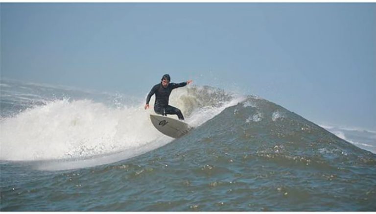 Hallan cadáver de surfista que desapareció hace 6 días en playa de Pacasmayo