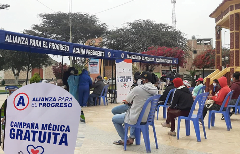 APP realiza campaña médica con mensaje «Acuña presidente»