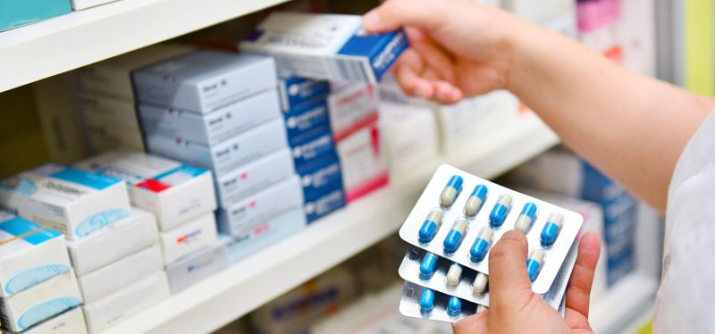 350 familias pobres serán atendidas por hospitales y clínica
