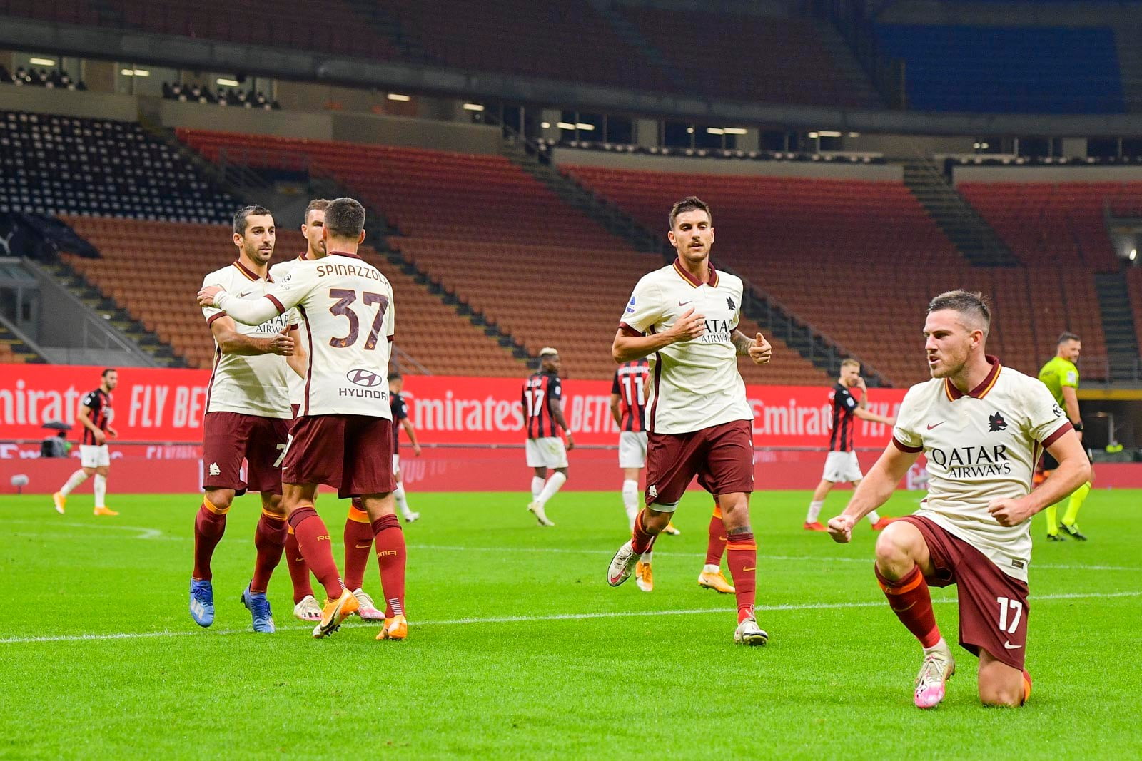 CON DOBLETE DE Z. IBRAHIMOVIC: AC MILAN EMPATÓ 3 – 3 ANTE ROMA POR LA FECHA 5 DE LA SERIE A