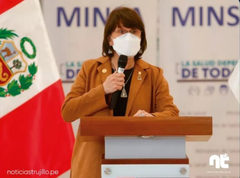 Ántero Flores-Aráoz se queda sin ministra de Salud