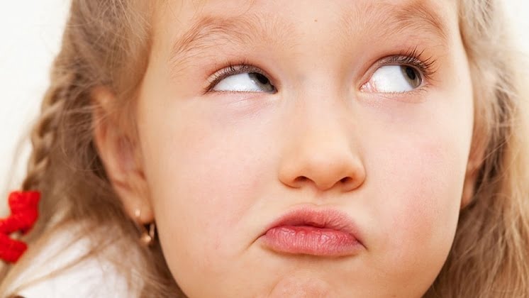 Síndrome de Tourette: Desarrollo de tics motrices y vocales
