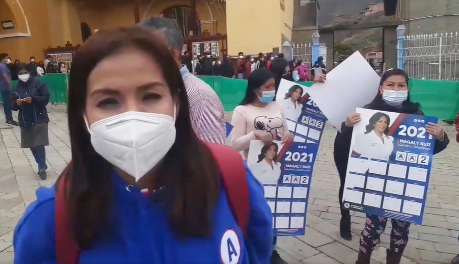 Candidata de APP aprovecha celebración de la Virgen en Otuzco para hacer proselitismo político
