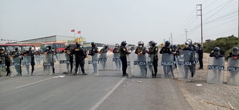 Paro agrario: un total de 173 policías se someten a pruebas de absorción atómica