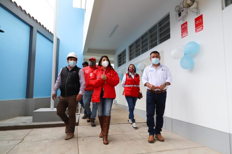 La Libertad: ARCC inaugura 4 colegios en Mache