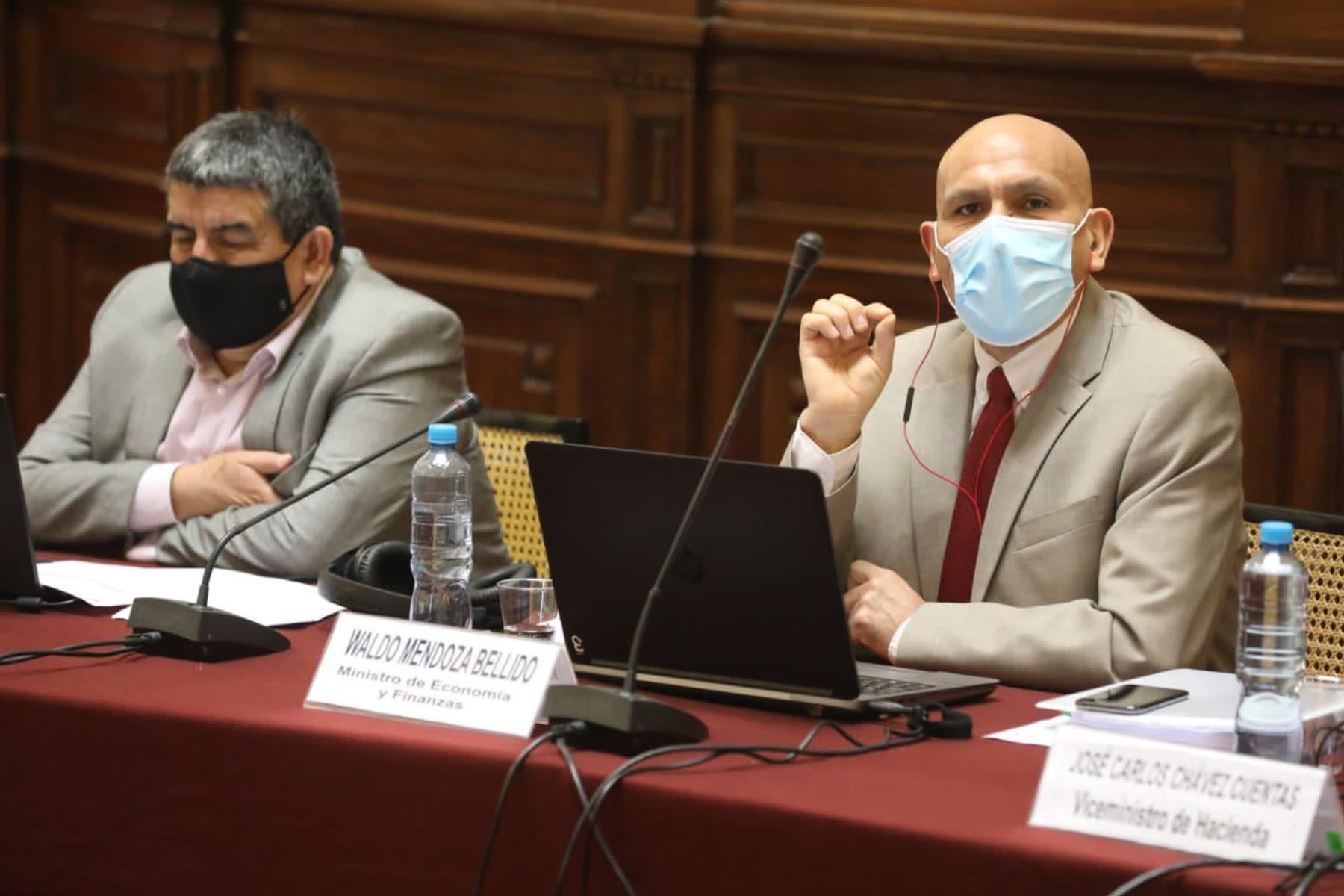 Gobierno suspenderá pago de impuestos por un mes para regiones en nivel alerta “Extremo”