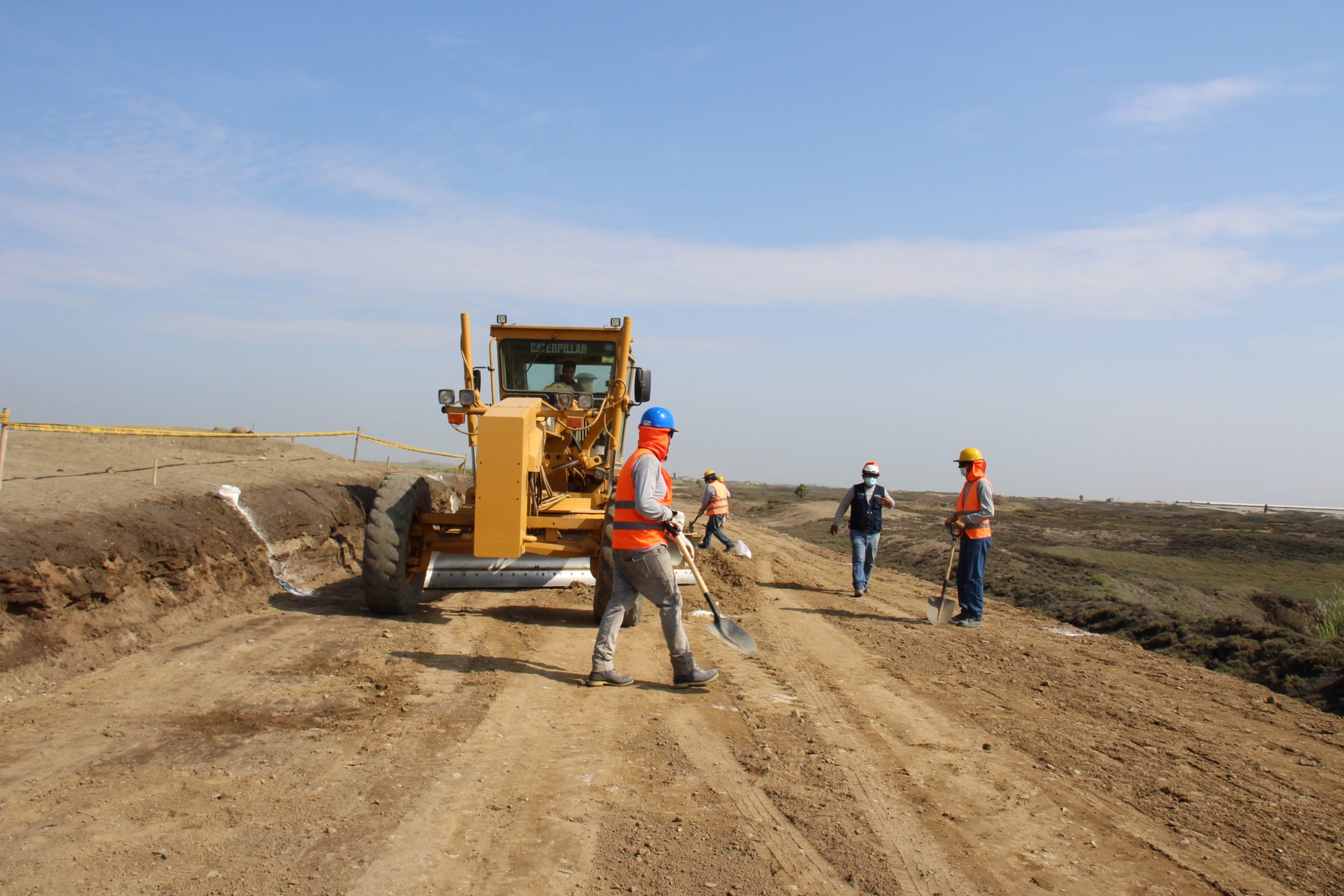 Camino vecinal de 14.31 kilómetros en Chiquitoy, Santiago de Cao, presenta un avance de 36%