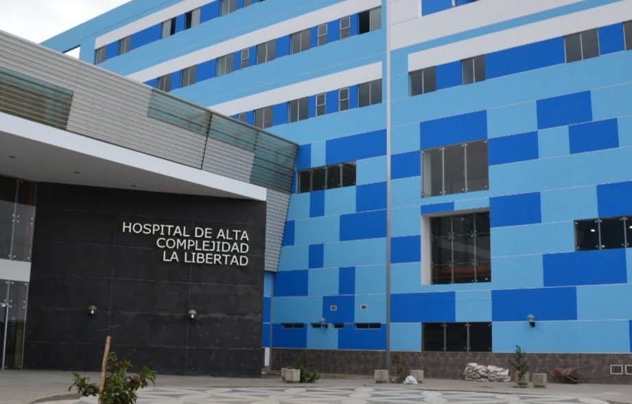 Hospital Virgen de la Puerta busca nuevos profesionales de la salud