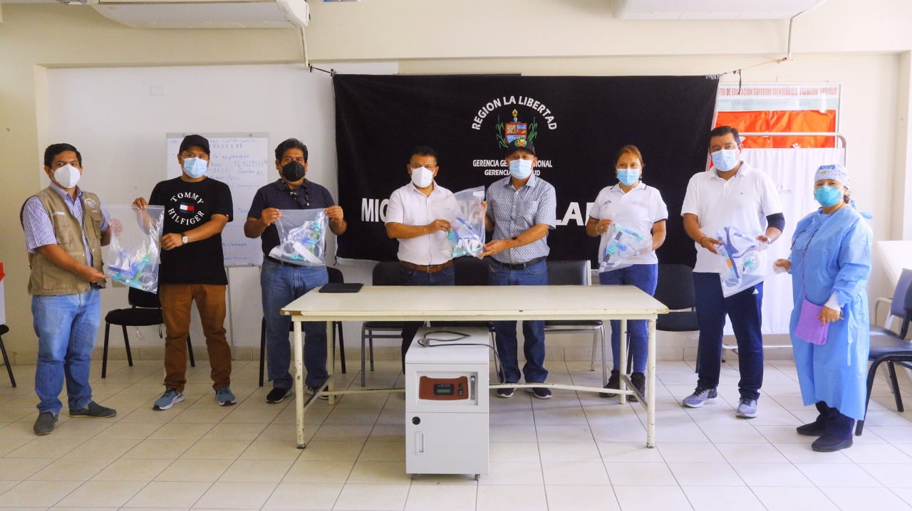 Laredo: entregan concentradores de oxígeno a centro médico