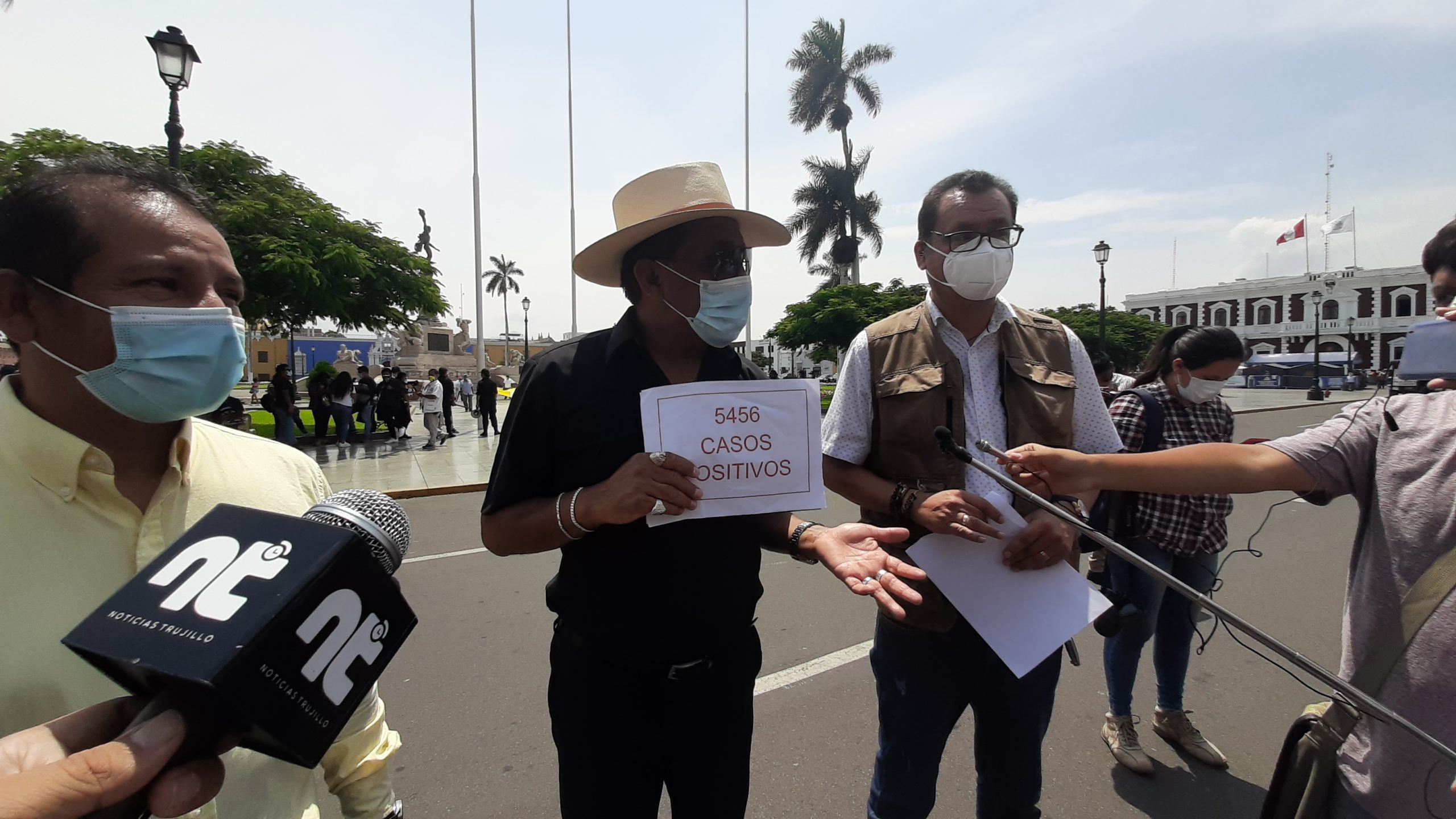 COVID-19: Ante la pandemia, las autoridades del ámbito protestaron y pidieron al gobernador LLempén que tomara medidas