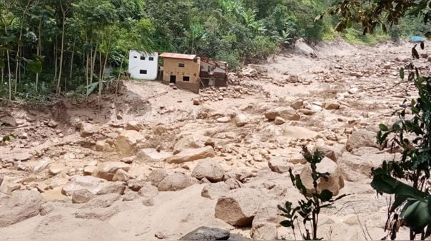 Piura: huaico afectó tres caseríos del distrito de Canchaque