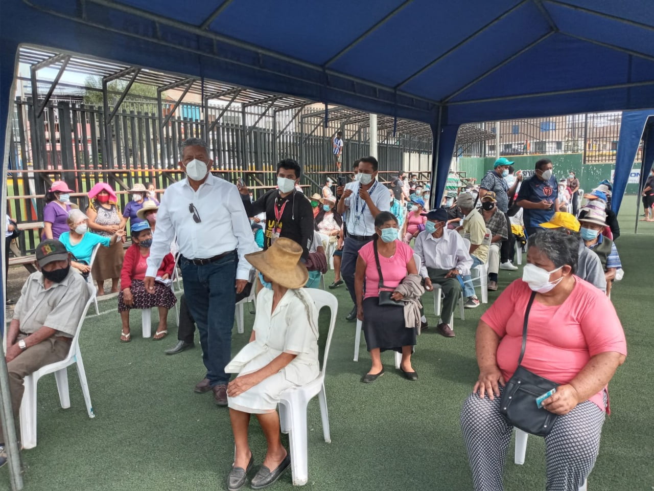 El Porvenir: usuarios de Pensión 65 serán vacunados hasta este viernes