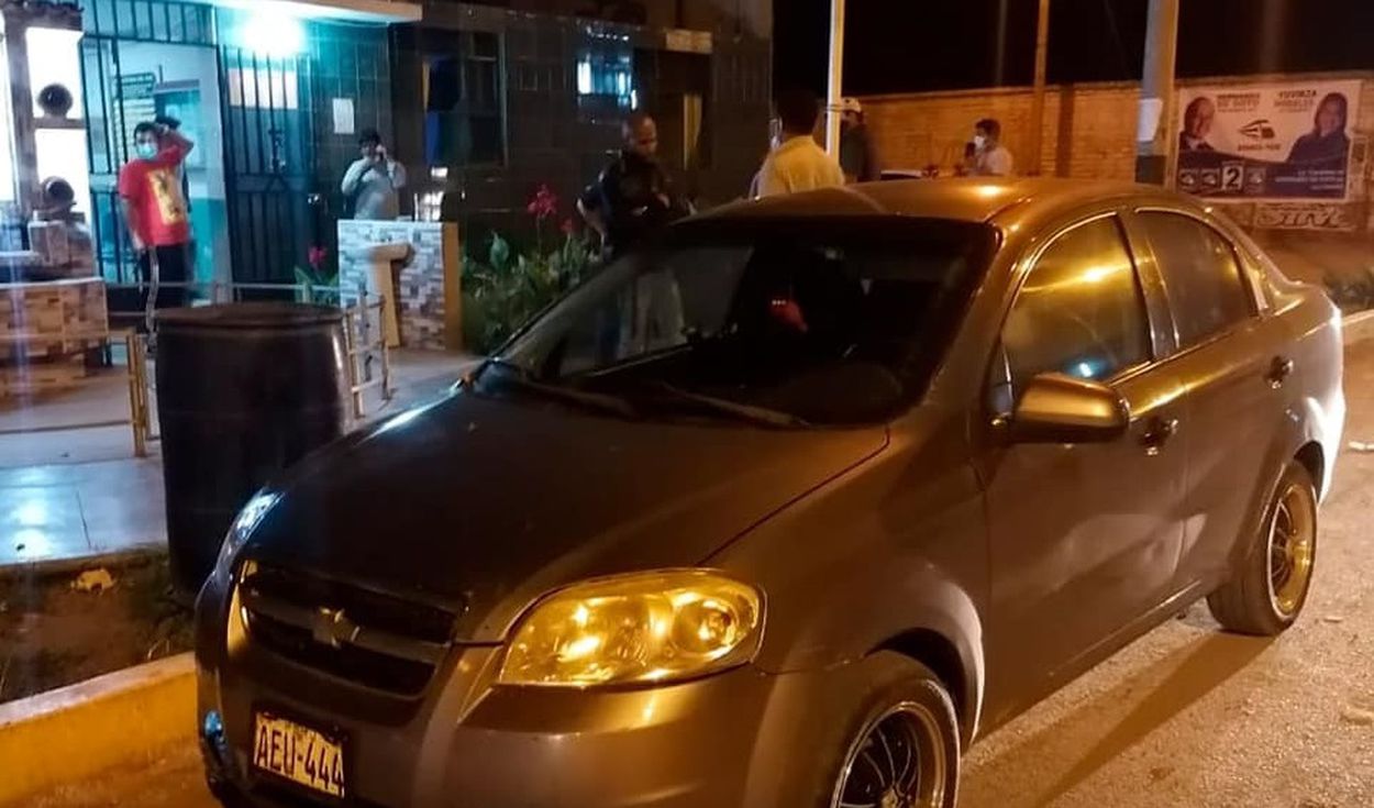 Ascope: delincuentes interceptan auto colectivo y roban pertenencias de sus ocupantes