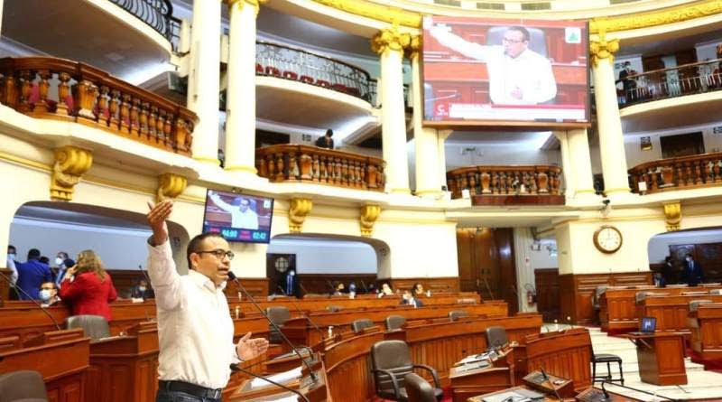 Aprueban proyecto de Ley para dar muerte civil a los corruptos