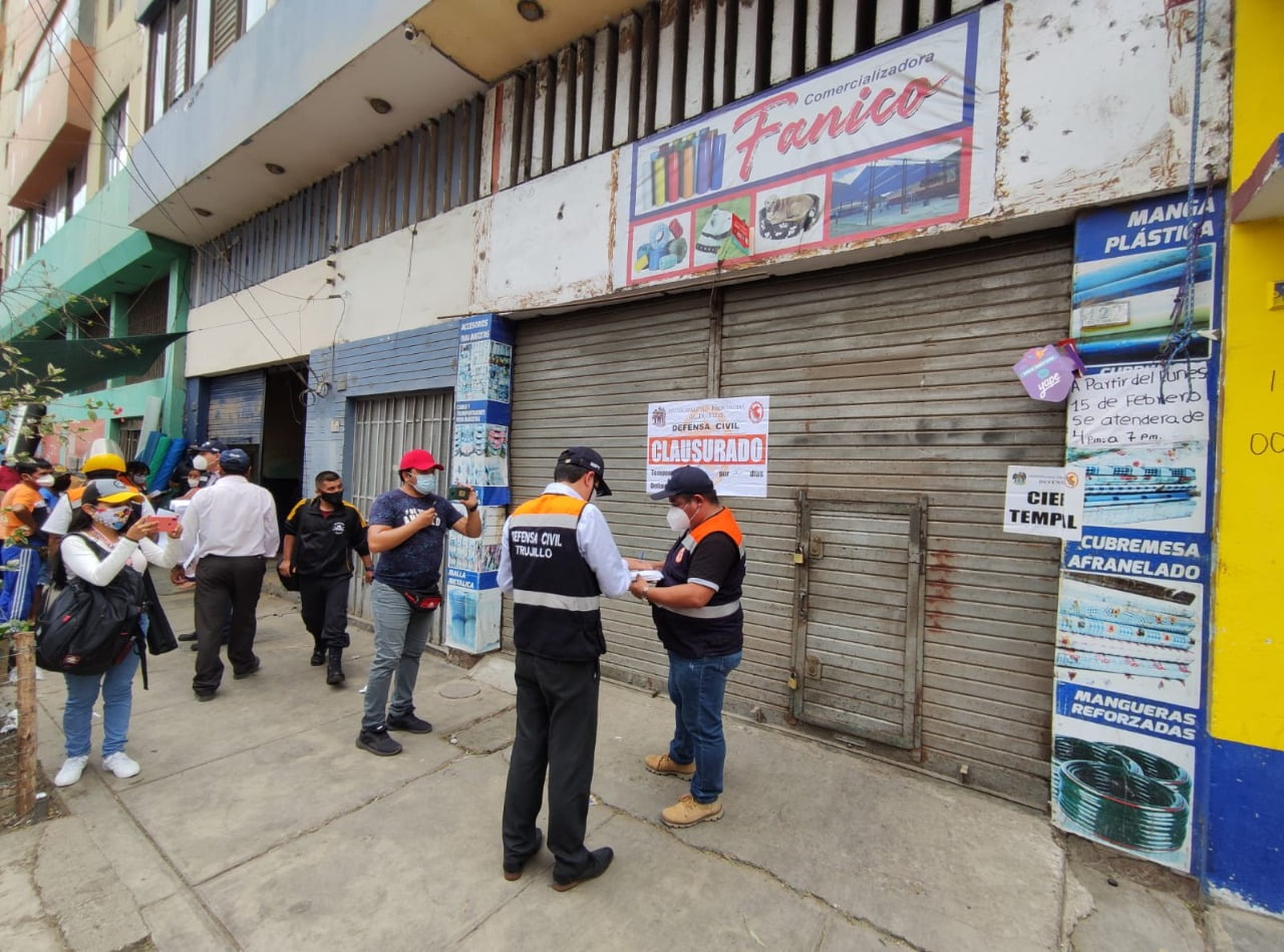 Trujillo: Clausuran por 30 días cuatro depósitos clandestinos utilizados por ambulantes