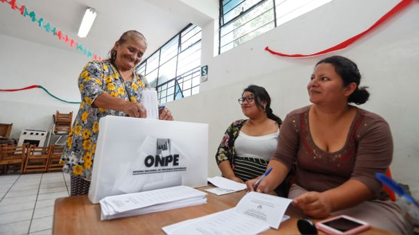 ONPE: adultos mayores no asumirán cargos de miembros de mesa en caso de que no haya titulares o suplentes