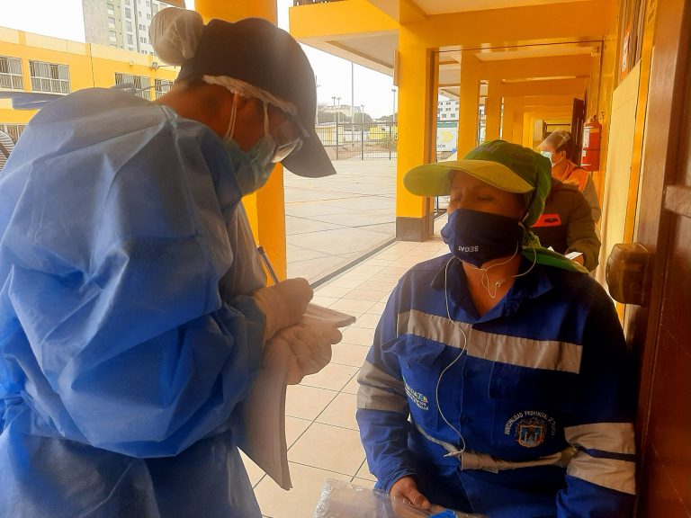 Trujillo: 822 obreros del Segat fueron inmunizados contra el COVID-19