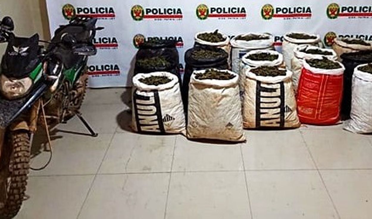 La Libertad: Policía incauta 15 costales de marihuana