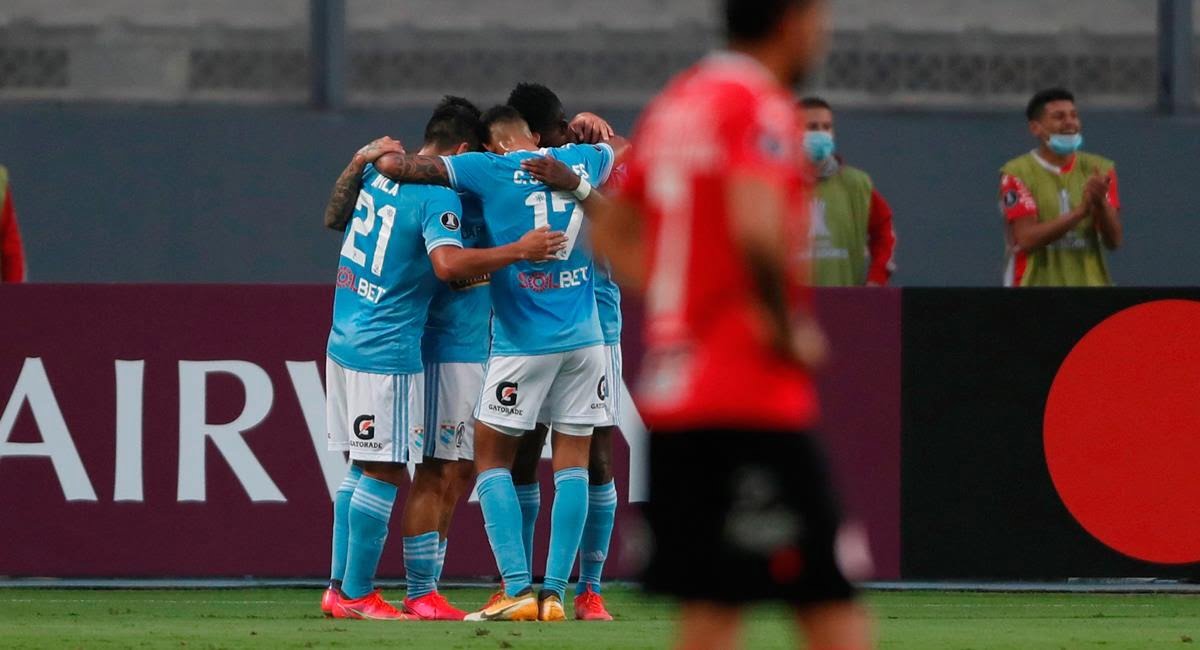Cristal se apunta a la Sudamericana