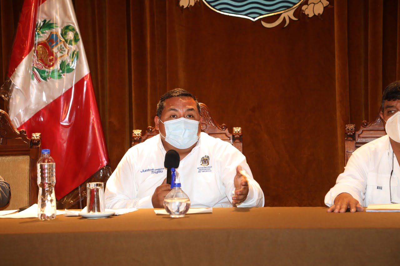 Alcalde de Trujillo desmiente irregularidad en padrón de vacunados de Seguridad Ciudadana