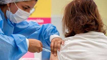 Estudio demuestra que vacuna sinopharm reduce riesgo de hospitalización por covid-19