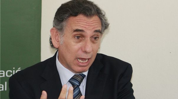Pedro Francke: "Absurdas acusaciones de fraude" generan inestabilidad y afectan la transferencia
