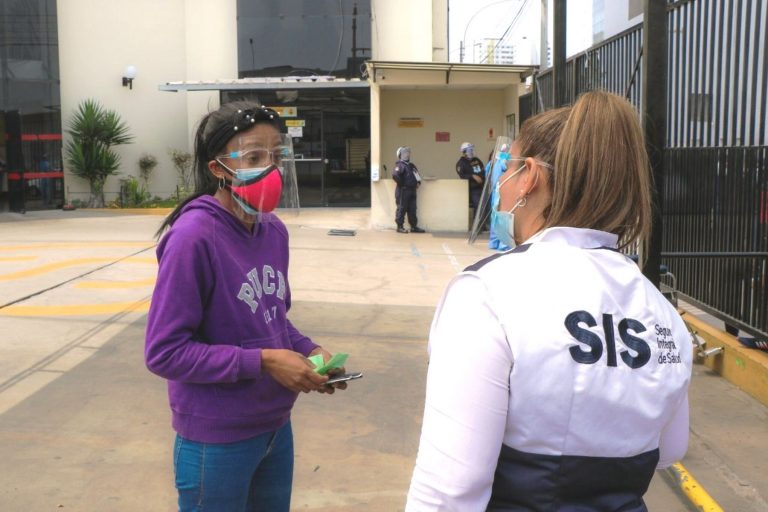 SIS: miles de estudiantes de educación superior contarán con cobertura total