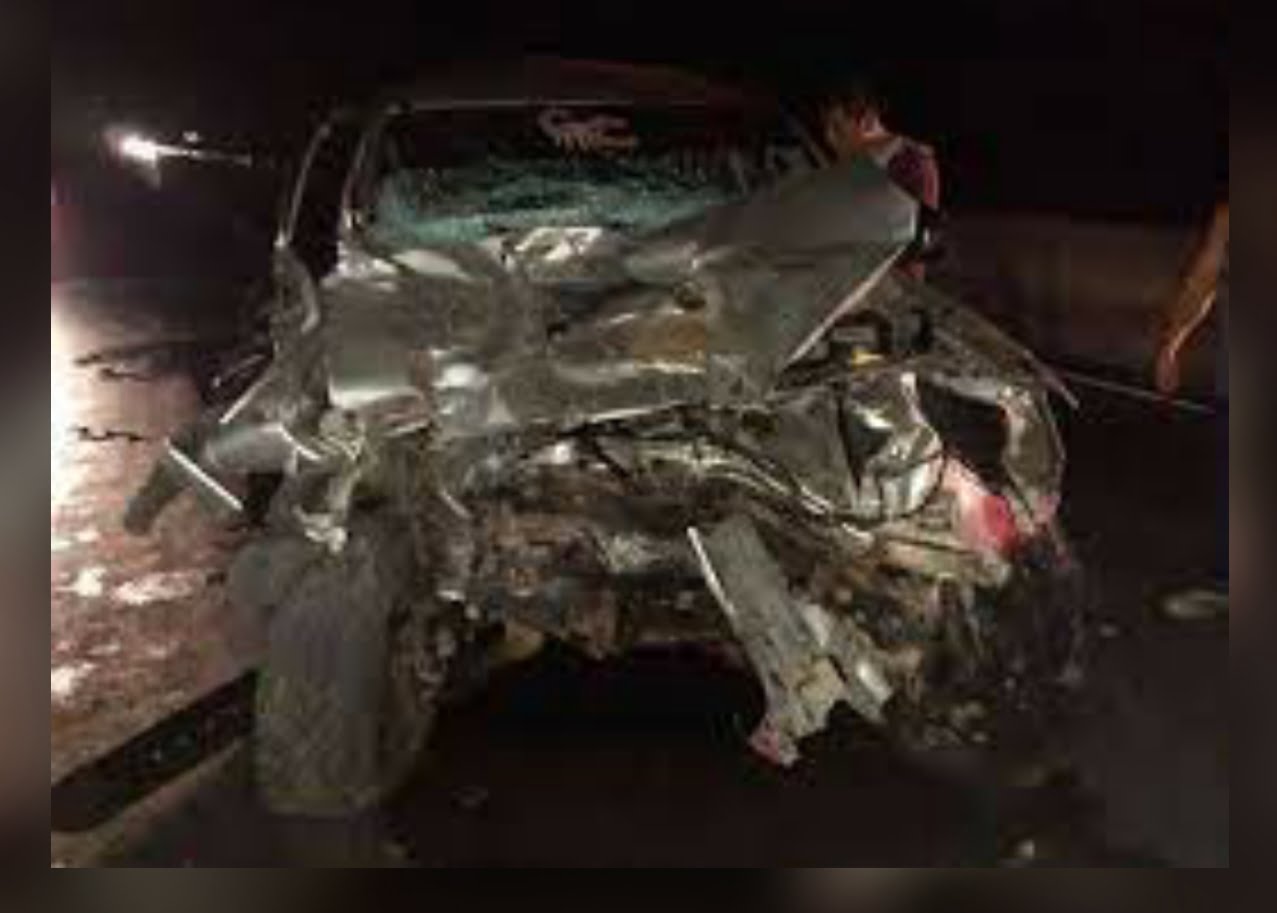 Trujillo: un muerto dejó como resultado el choque entre un auto y camión