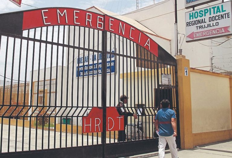 Trujillo: donan 6 reguladores de oxígeno al Hospital Regional Docente