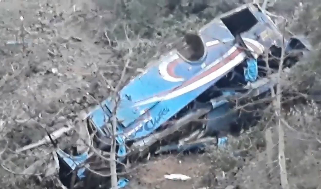 La Libertad: volcadura de ómnibus deja 17 muertos y 6 heridos