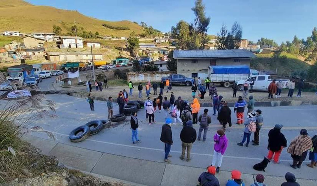 La Libertad: carretera que une a Trujillo con la sierra es bloqueada por manifestantes de Quiruvilca