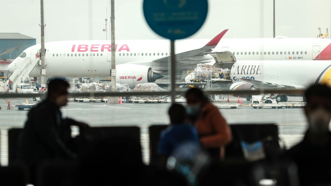MTC amplía suspensión de vuelos procedentes de la India, Brasil y Sudáfrica