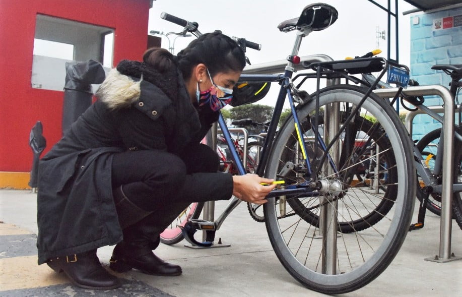 MTC exhorta a los ciclistas a verificar el sistema de frenos