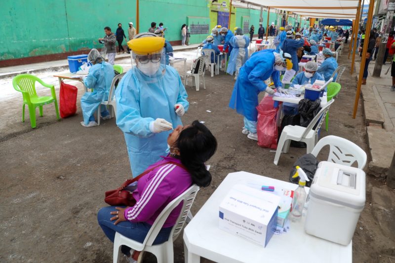 Trujillo: municipalidad aplicará 8 000 pruebas de descarte de COVID-19 en los mercados