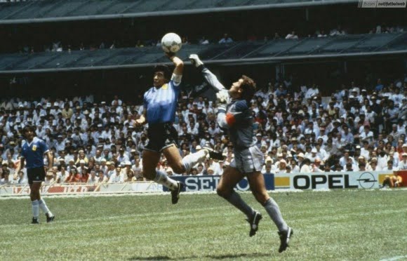 Barrilete Cósmico: Hoy se cumplen 35 años del Gol del Siglo