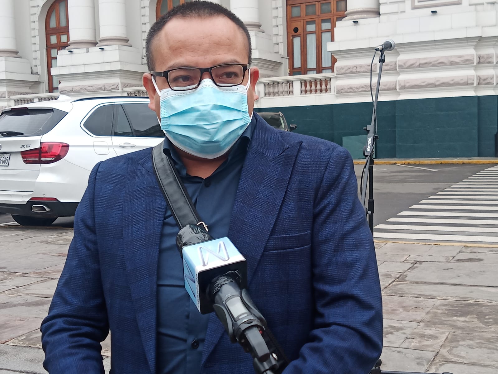 Lenin Bazán aprueba reuniones de alcaldes con Pedro Castillo