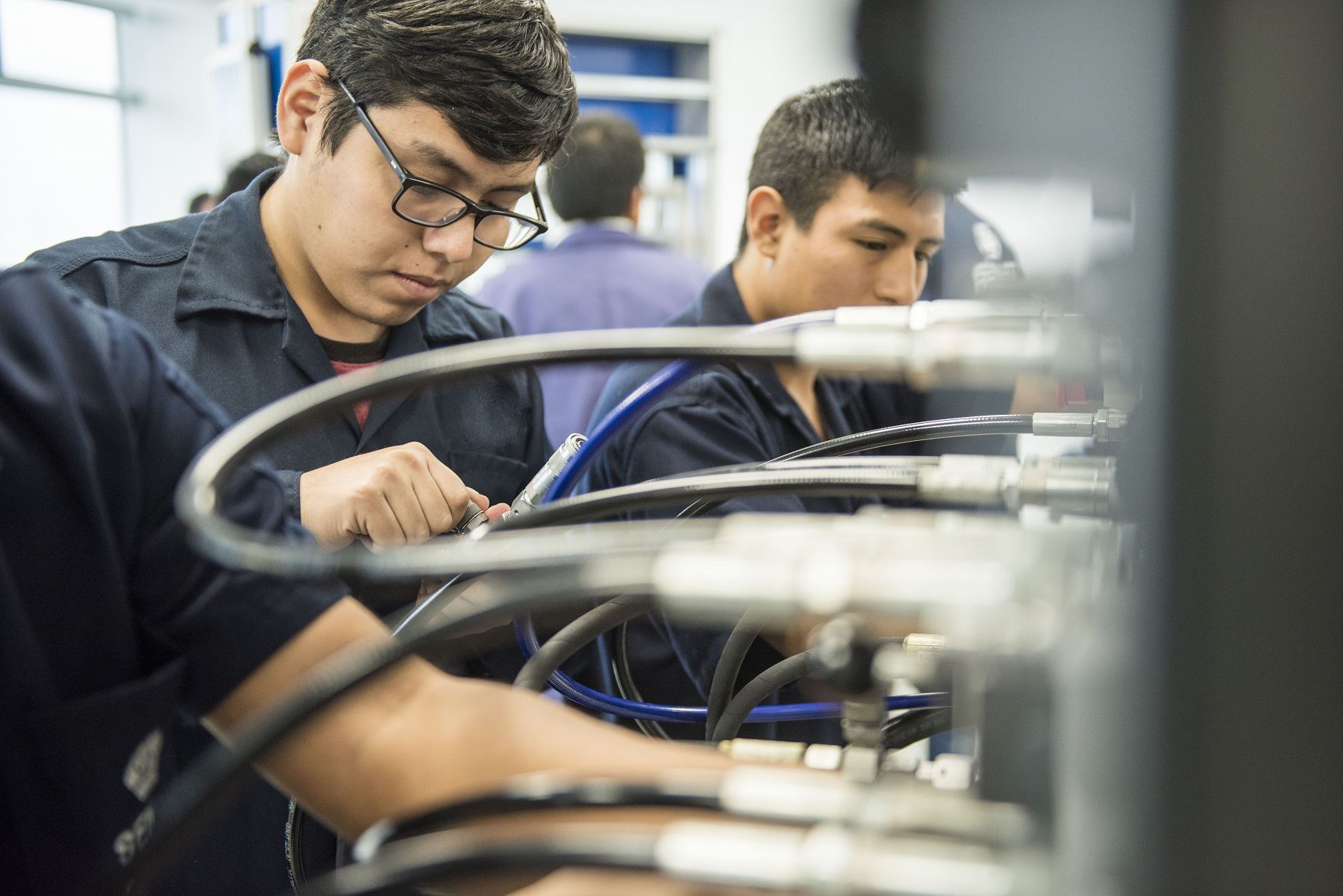 Minedu aprueba Marco Nacional de Cualificaciones para promover la competitividad del país