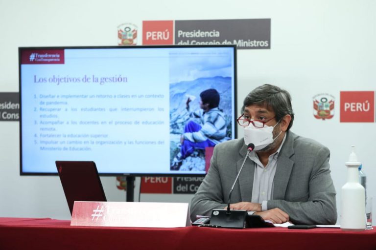 Cuenca: trabajamos para incrementar el salario de los docentes