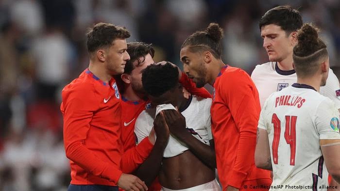 Eurocopa 2020: Caos y conductas antideportivas de aficionados ingleses tras la final de la Euro