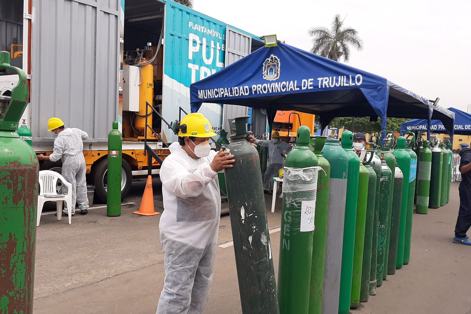 Acuña inaugurará tres plantas de oxigeno en Lima, Trujillo y Piura