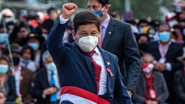 Bellido: "Canciller tiene que continuar con la línea trazada por la izquierda"