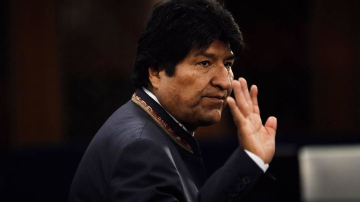 Congreso rechaza declarar persona no grata a Evo Morales